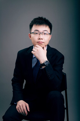 陈杰锋律师_MG_5375.webp